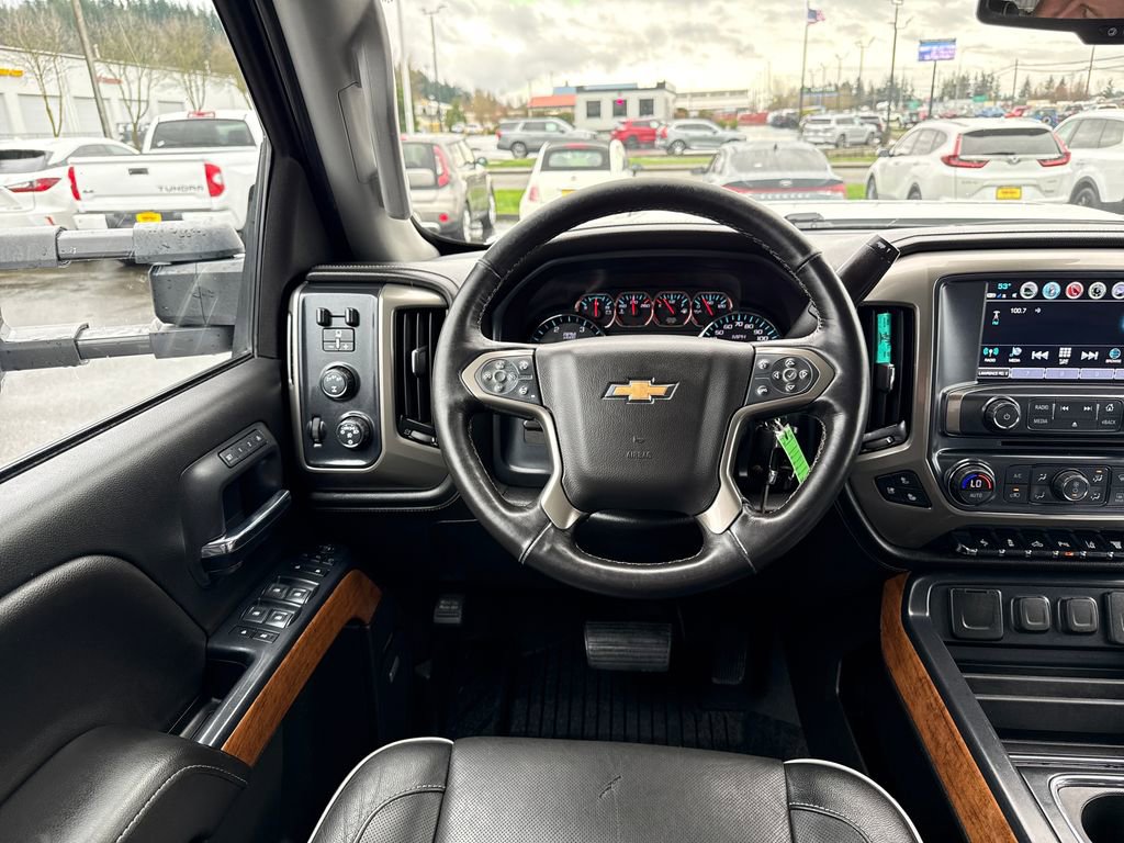 Used 2019 Chevrolet Silverado 2500 High Country w/ Duramax Plus Package image 30