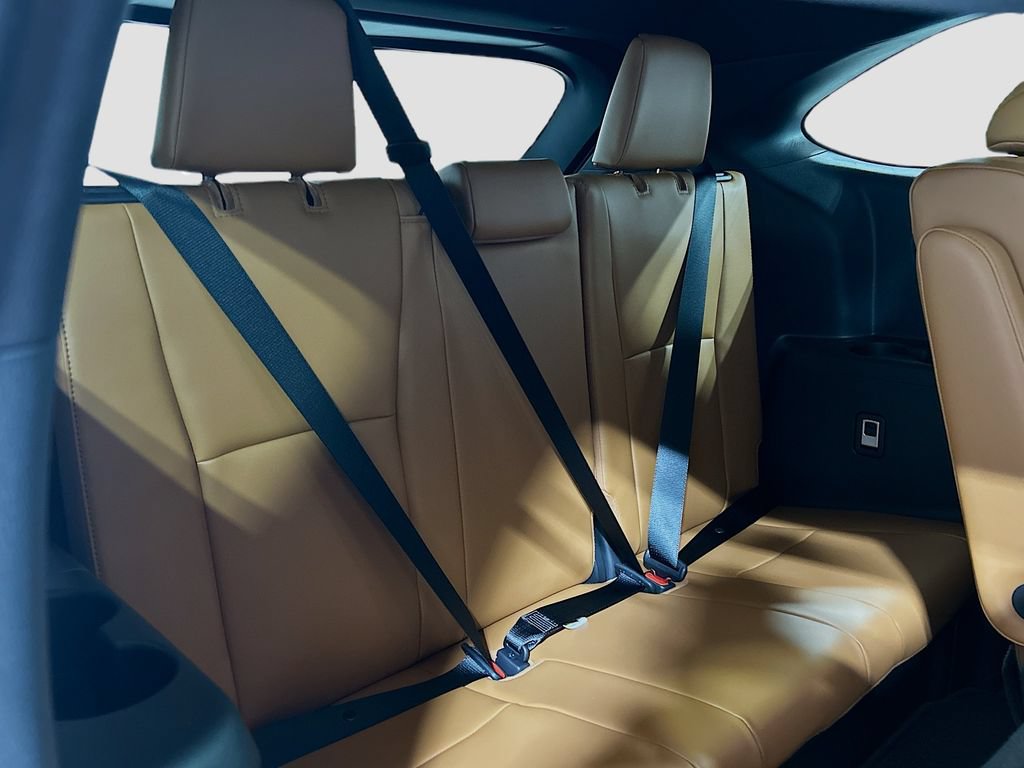 New 2026 Toyota Highlander Platinum AWD/4WD image 27