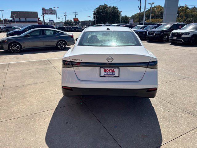Used 2027 Nissan Sentra SV w/ Floor Mat Package FWD image 6