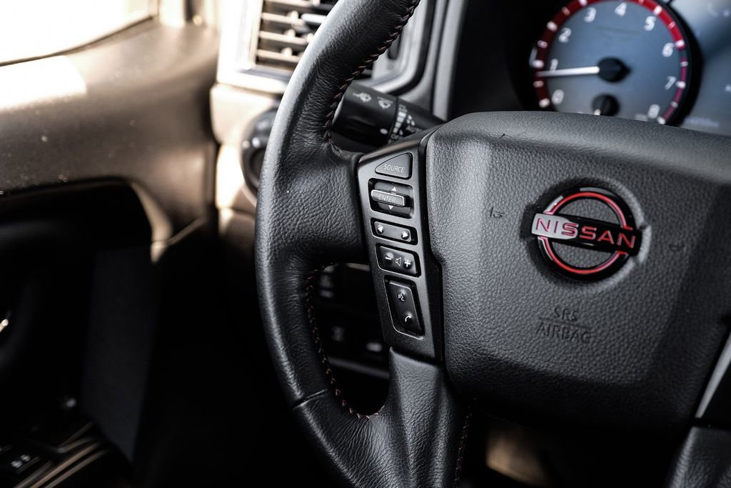 Used 2023 Nissan Titan PRO-4X w/ Off Road Protection Package image 13