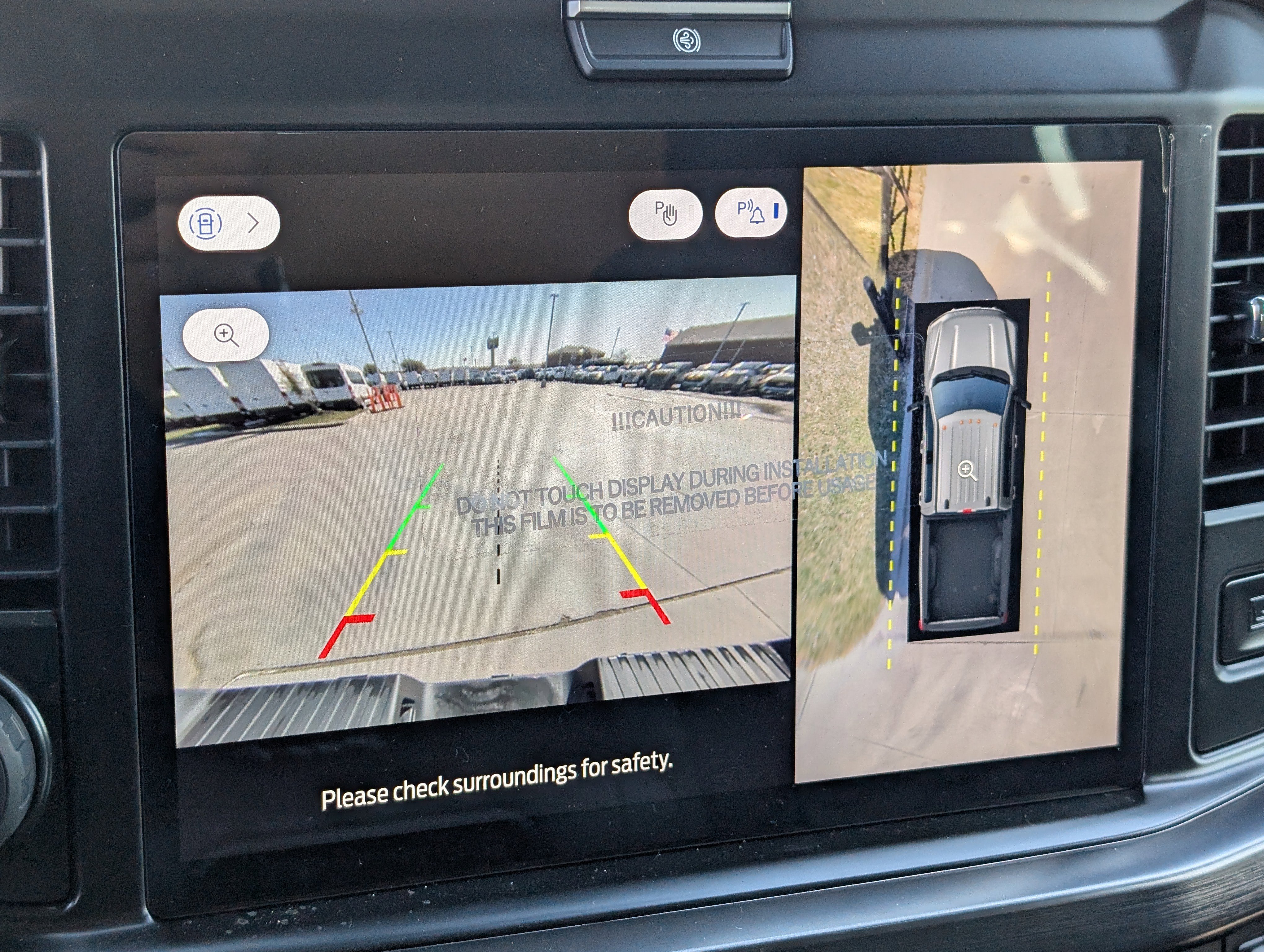 New 2026 Ford F250 Lariat w/ Black Appearance Package image 17