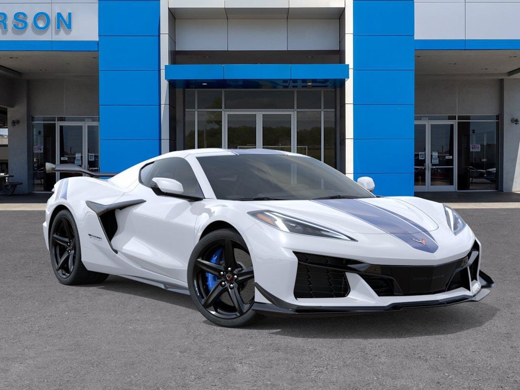 New 2027 Chevrolet Corvette Grand Sport w/ Z52 Track Performance Package RWD image 7