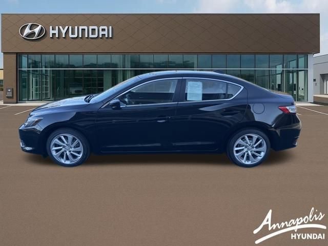 Used 2016 Acura ILX image 2