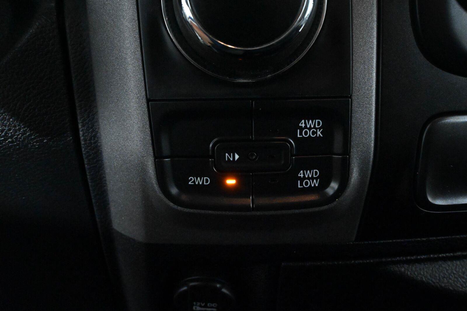 Used 2016 RAM 1500 Express w/ Black Ram 1500 Express Group AWD/4WD image 25