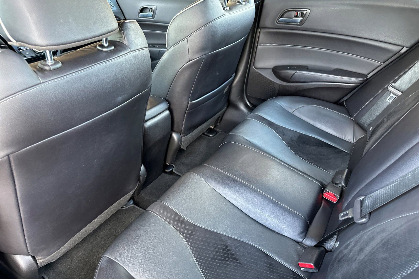 Used 2022 Acura ILX FWD image 13
