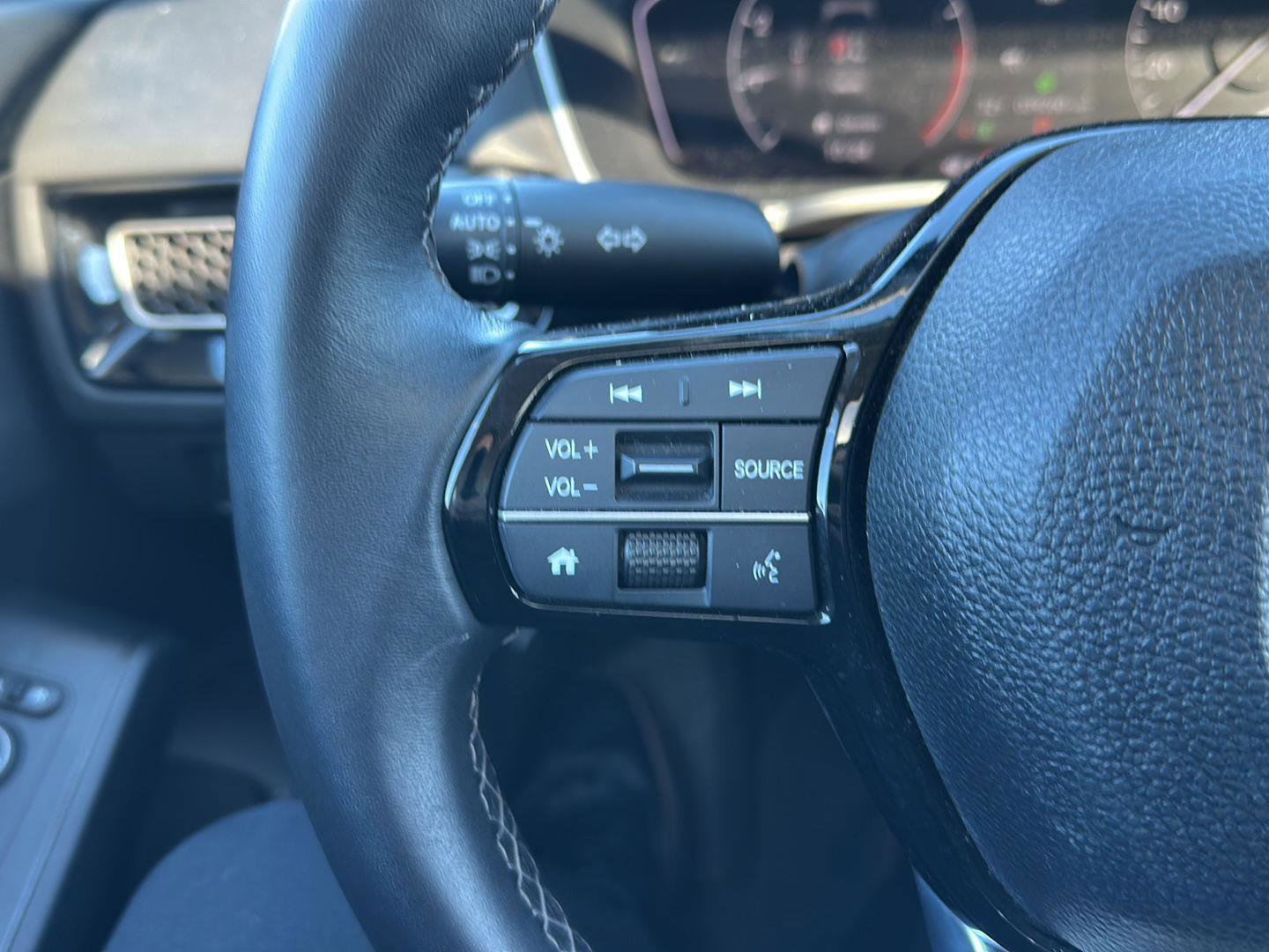 Used 2023 Honda Civic EX-L image 13