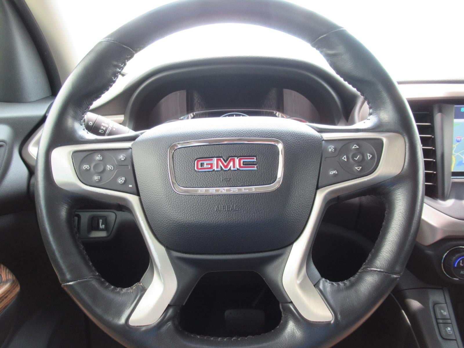 Used 2019 GMC Acadia Denali w/ Technology Package FWD image 24