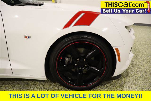 Used 2017 Chevrolet Camaro LT RWD image 10