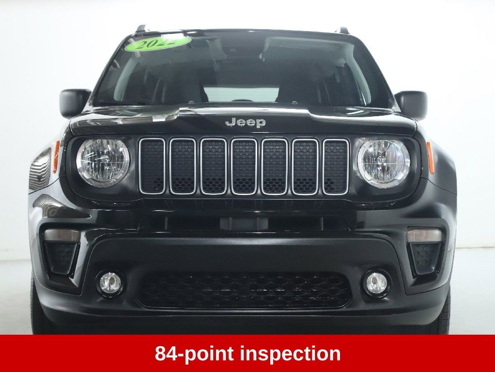 Used 2022 Jeep Renegade Latitude w/ Convenience Group AWD/4WD image 7