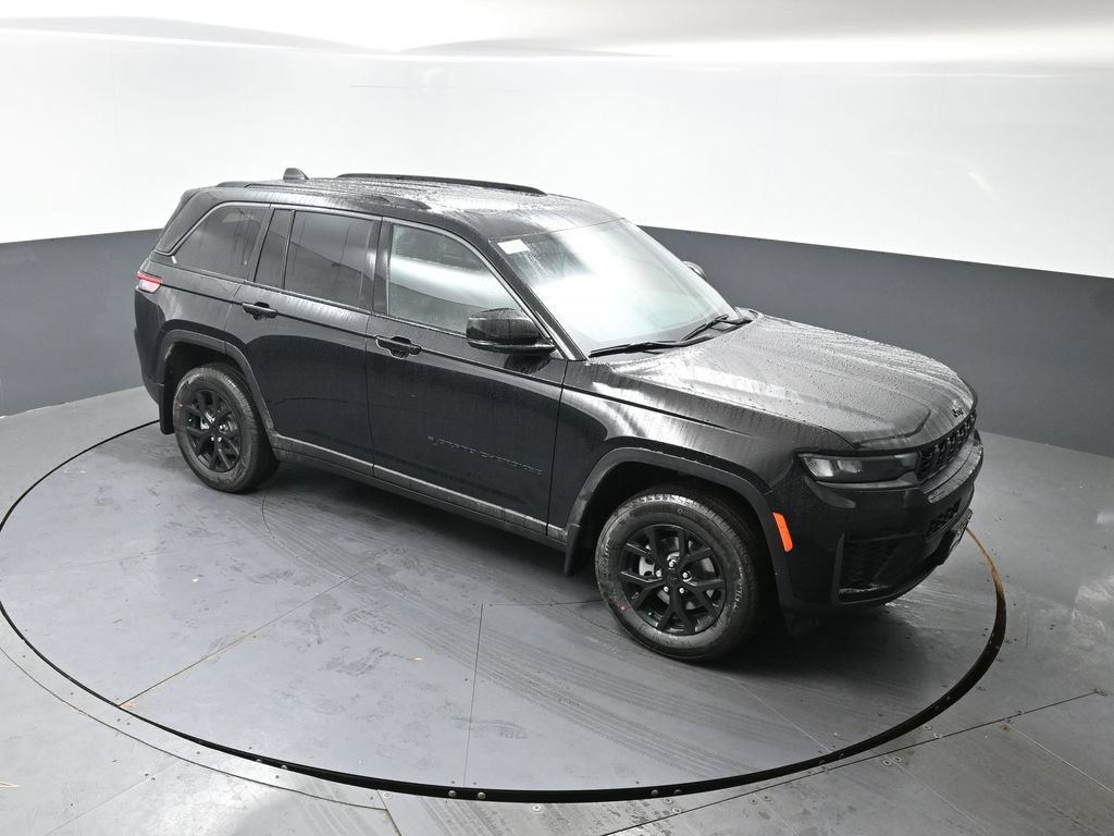 New 2026 Jeep Grand Cherokee Altitude AWD/4WD image 31