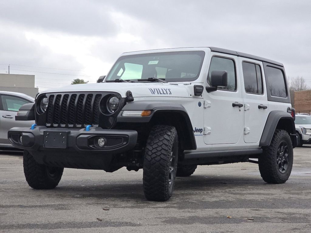 Used 2023 Jeep Wrangler Unlimited w/ Cold Weather Group AWD/4WD image 12