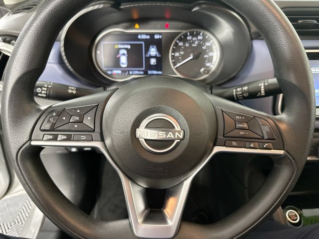 Used 2023 Nissan Versa SV FWD image 18