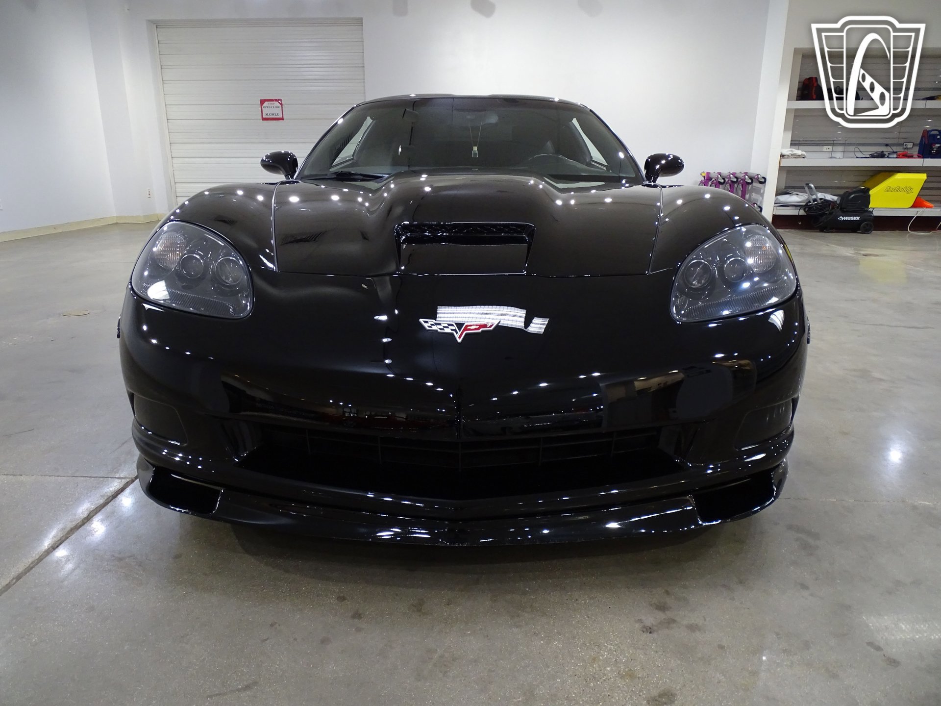Used 2006 Chevrolet Corvette Coupe w/ Performance Package image 24