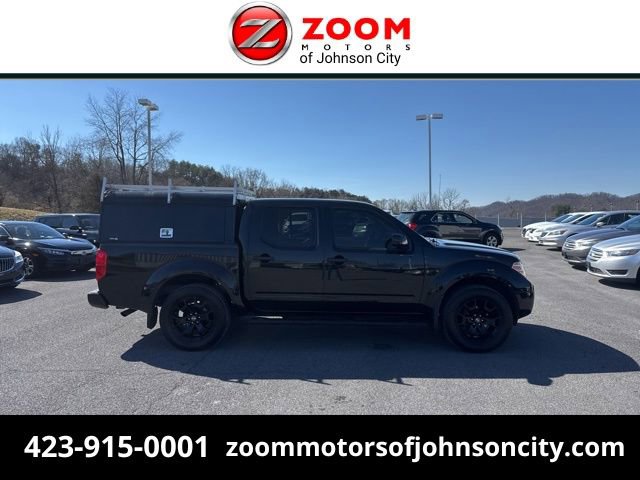 Used 2021 Nissan Frontier SV w/ Midnight Edition Floor Mats AWD/4WD image 1