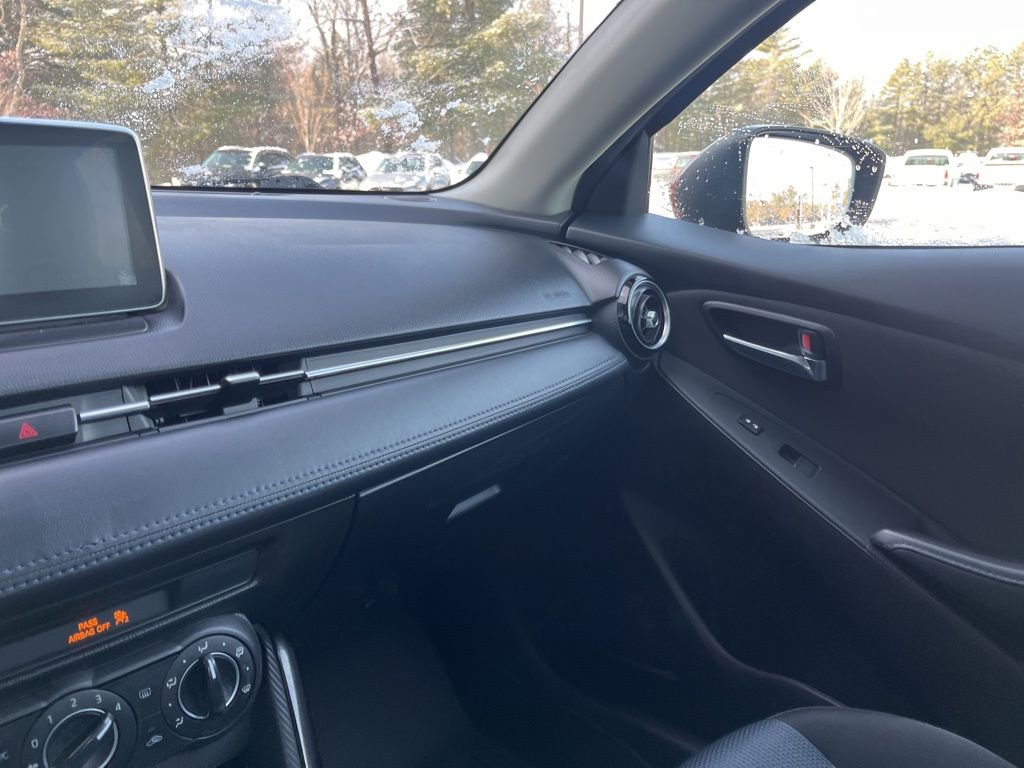 Used 2016 Scion iA image 25