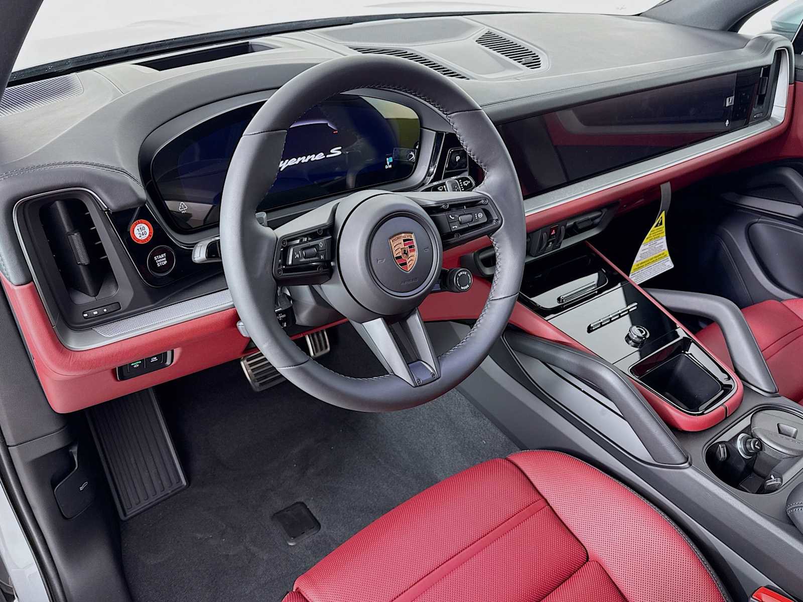 New 2026 Porsche Cayenne S image 4