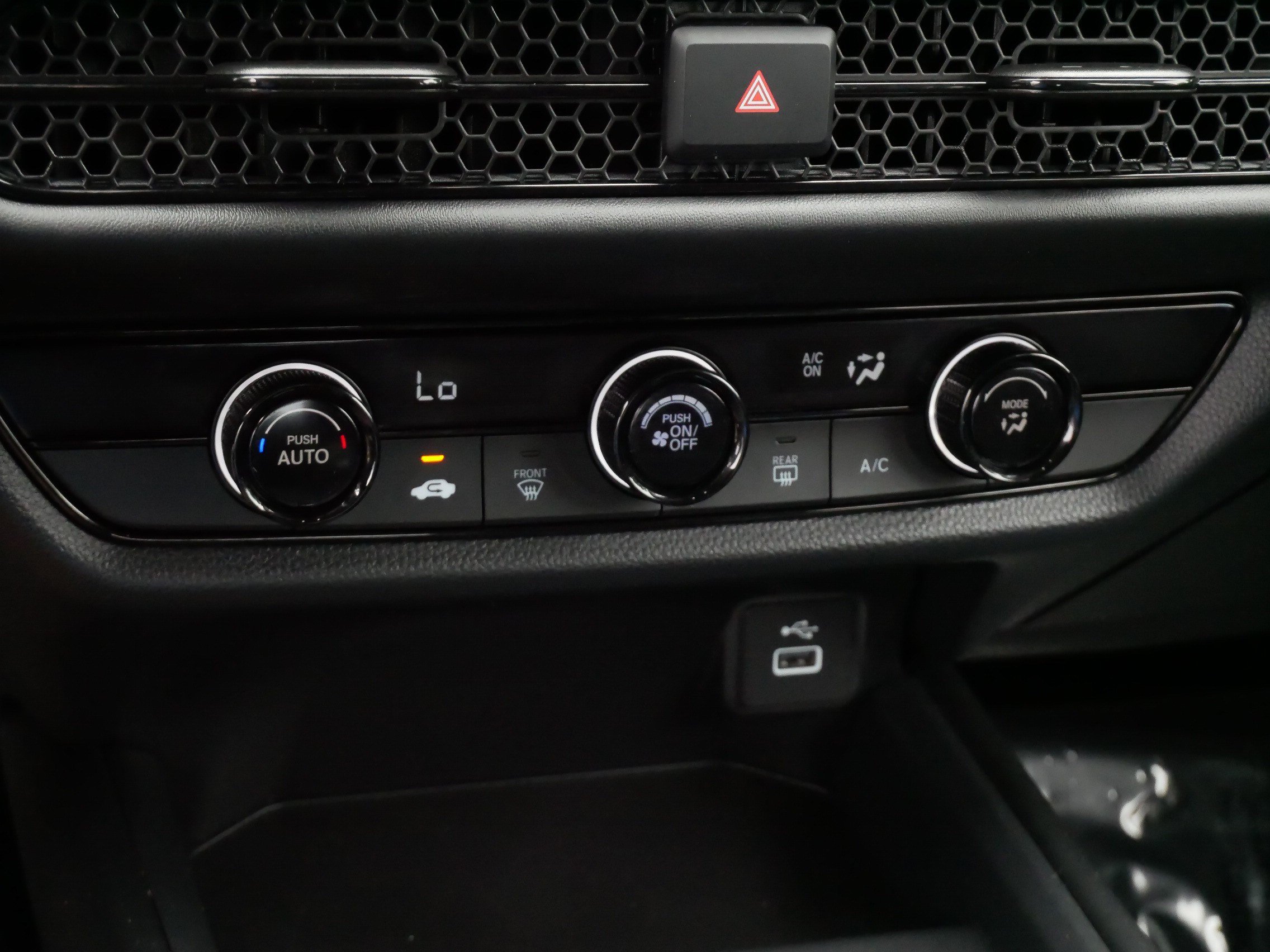 Used 2024 Honda HR-V LX image 23
