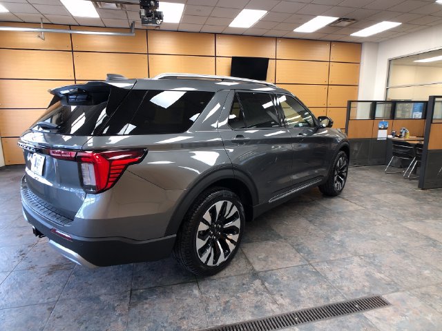 New 2027 Ford Explorer Platinum w/ LUX Leather Package AWD/4WD image 7