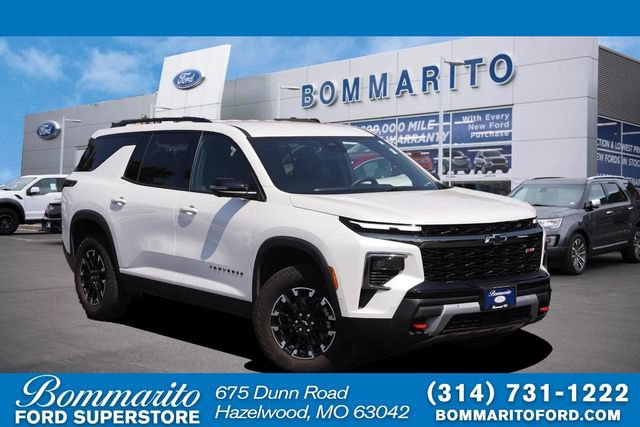 Used 2025 Chevrolet Traverse Z71 w/ Enhanced Driving Package AWD/4WD image 1