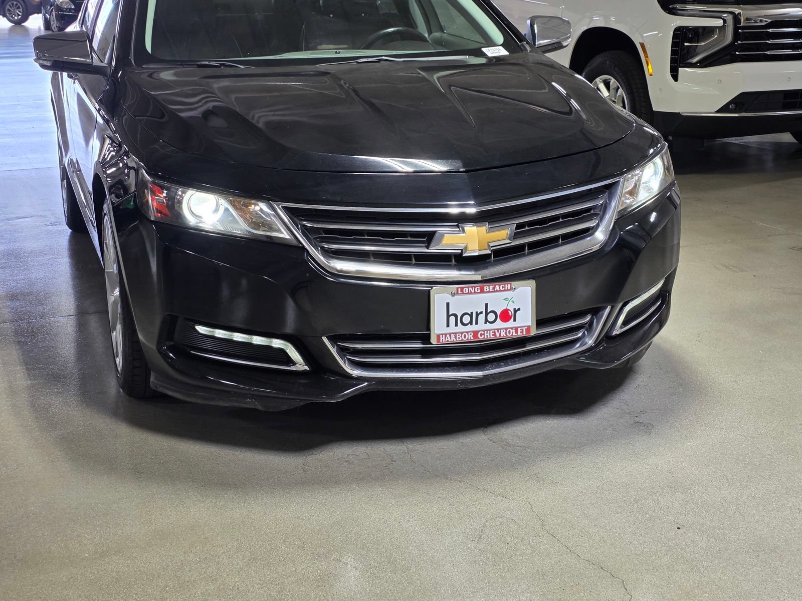 Used 2015 Chevrolet Impala LTZ FWD image 9
