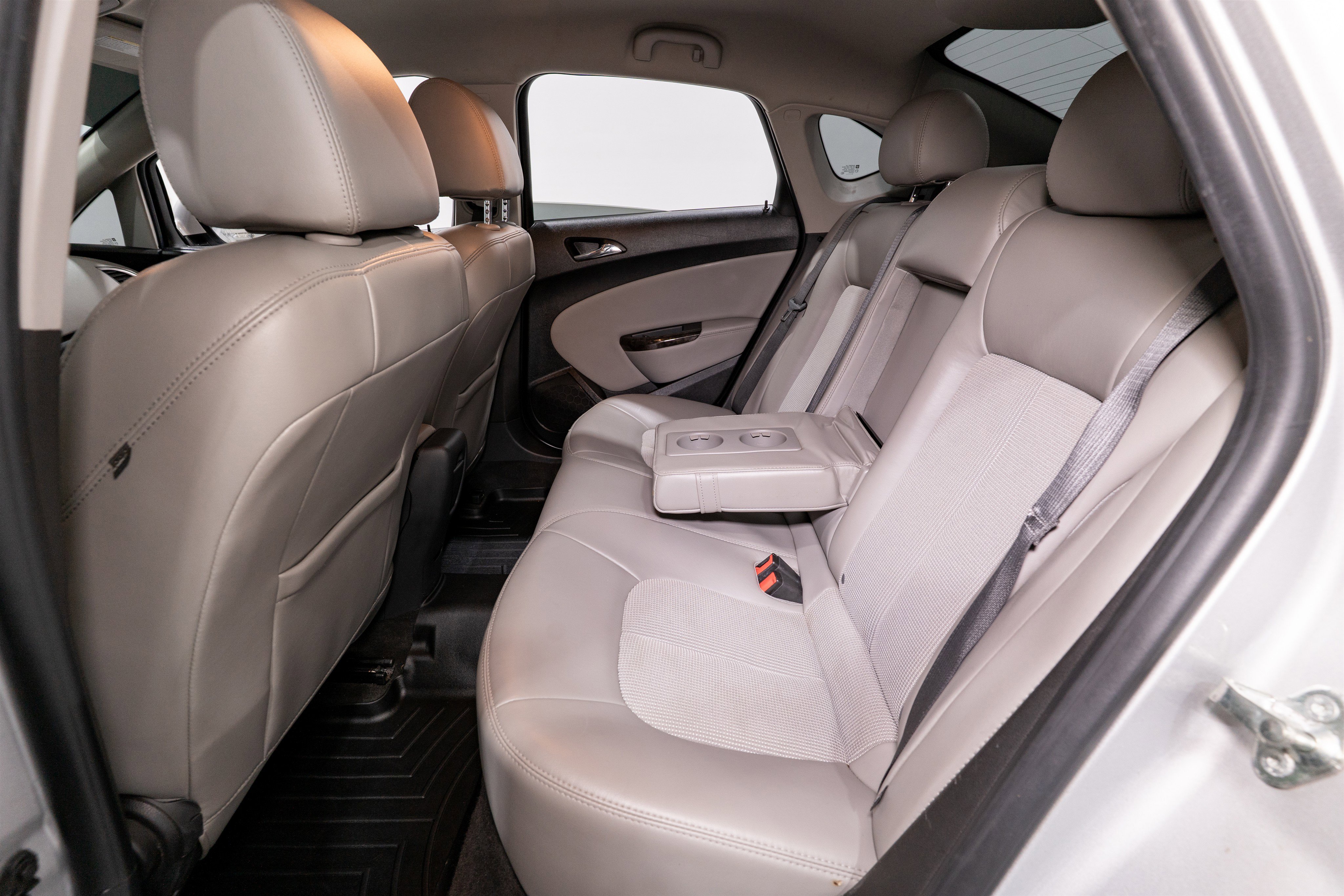 Used 2015 Buick Verano Convenience image 29