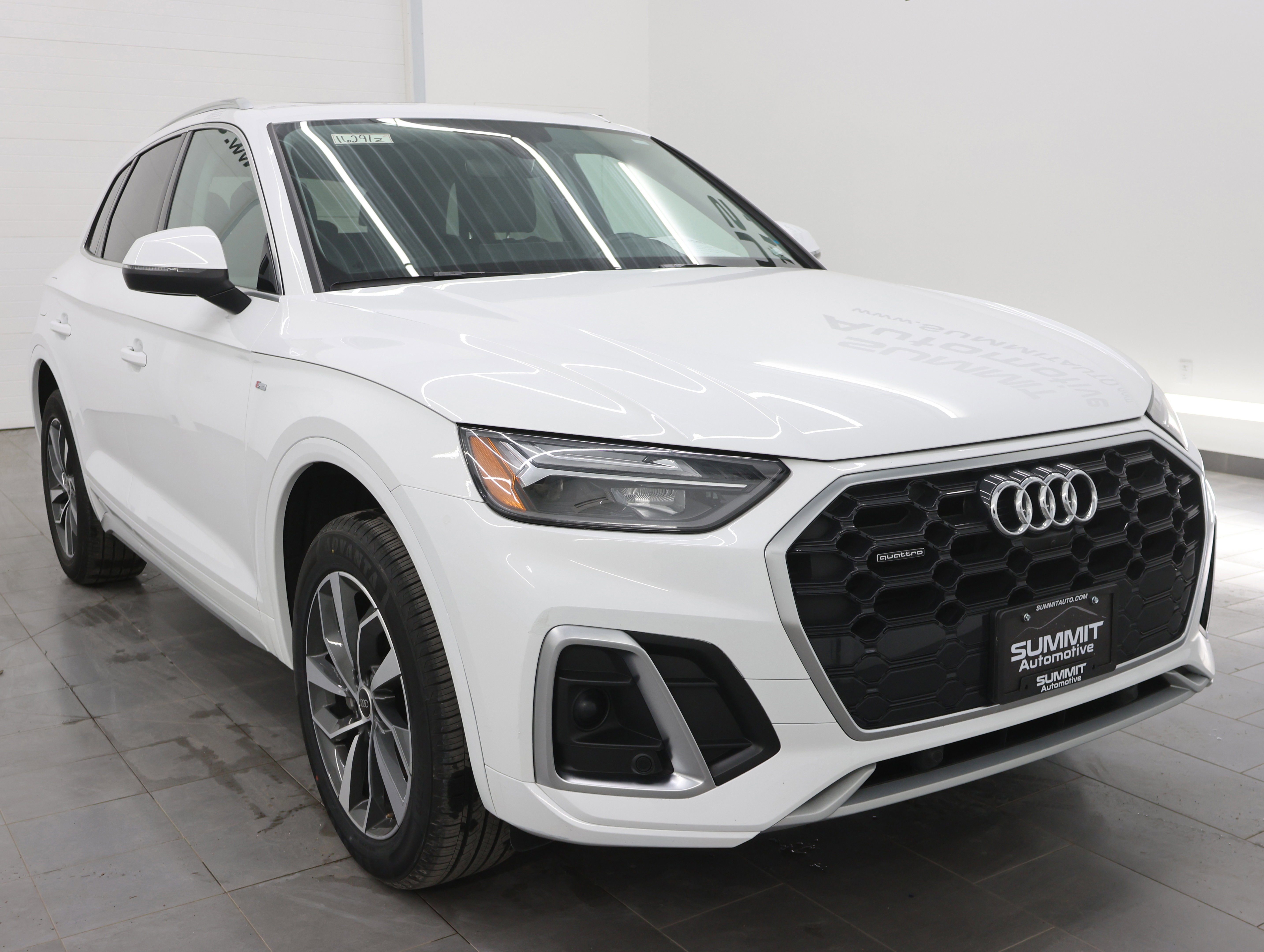 Used 2024 Audi Q5 2.0T Premium Plus image 2