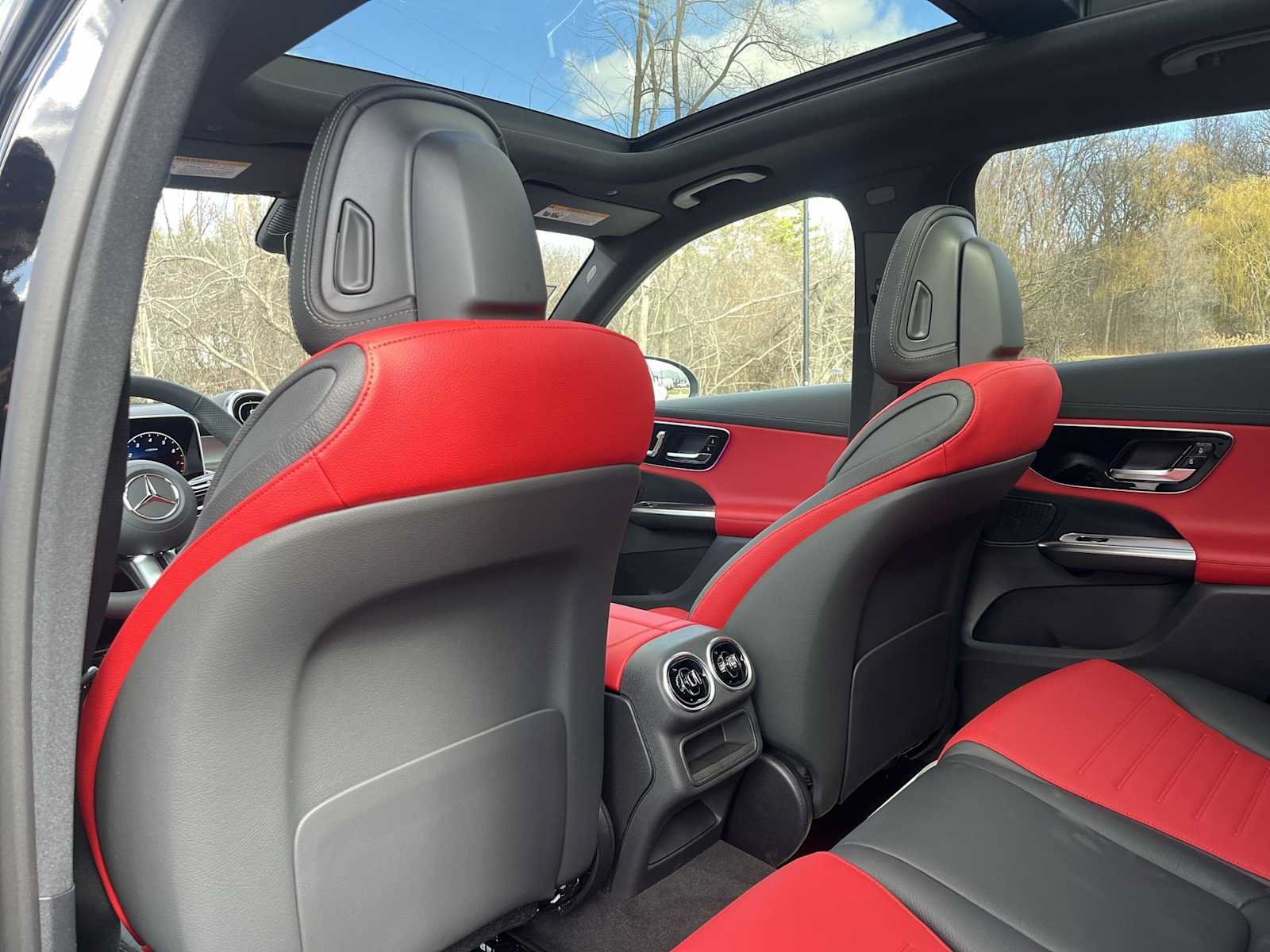 New 2026 Mercedes-Benz GLC 300 4MATIC image 28