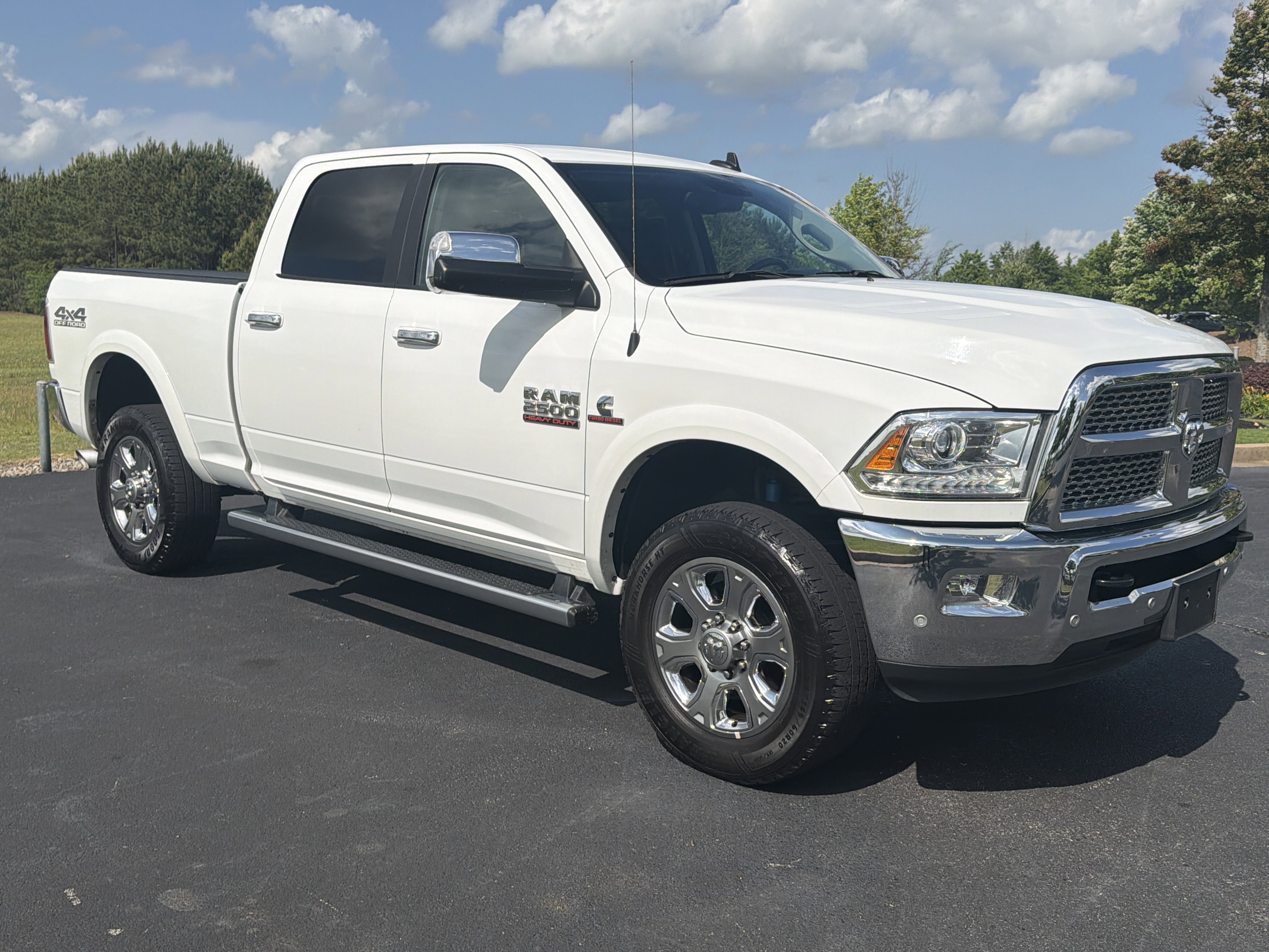 Used 2018 RAM 2500 Laramie w/ Off Road Package AWD/4WD image 2