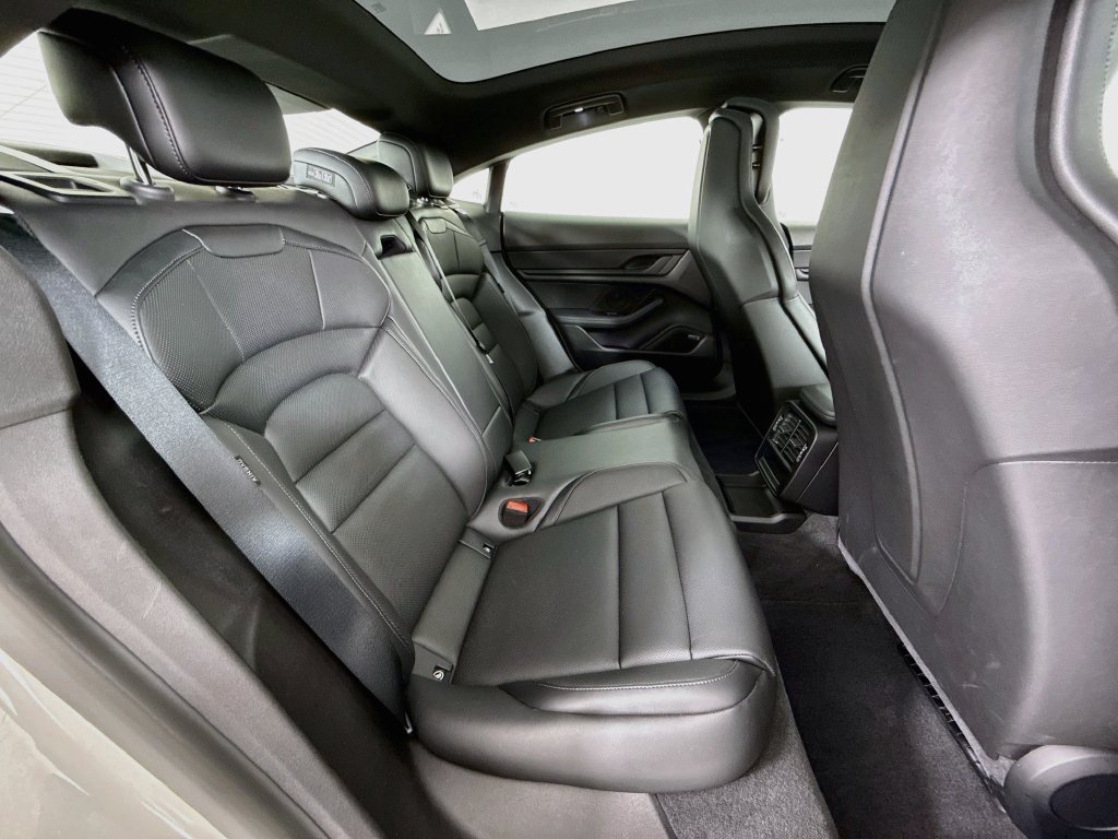 Certified 2024 Porsche Taycan RWD image 28