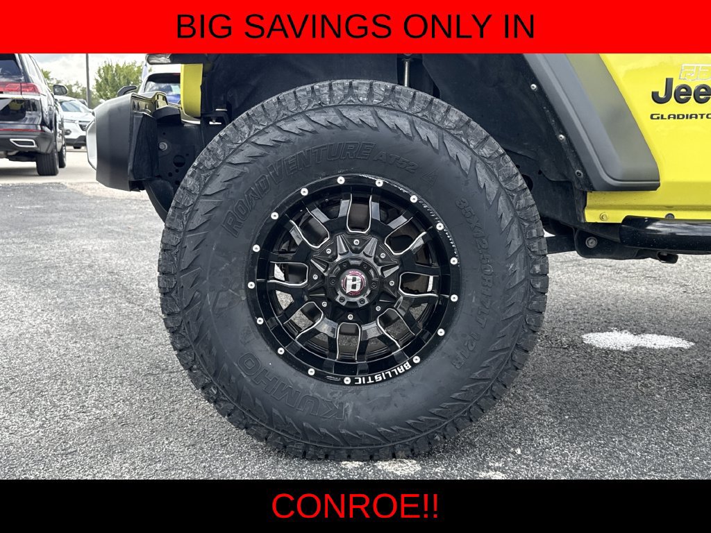 Used 2023 Jeep Gladiator Sport w/ Trailer Tow Package AWD/4WD image 9