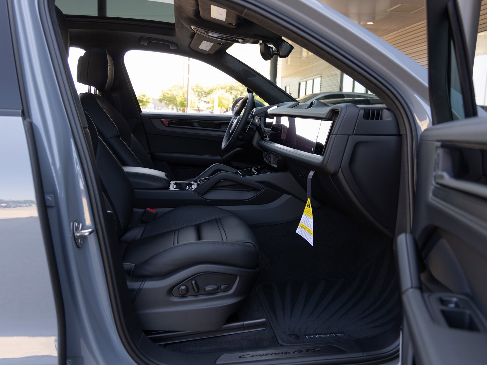 Certified 2026 Porsche Cayenne GTS image 39