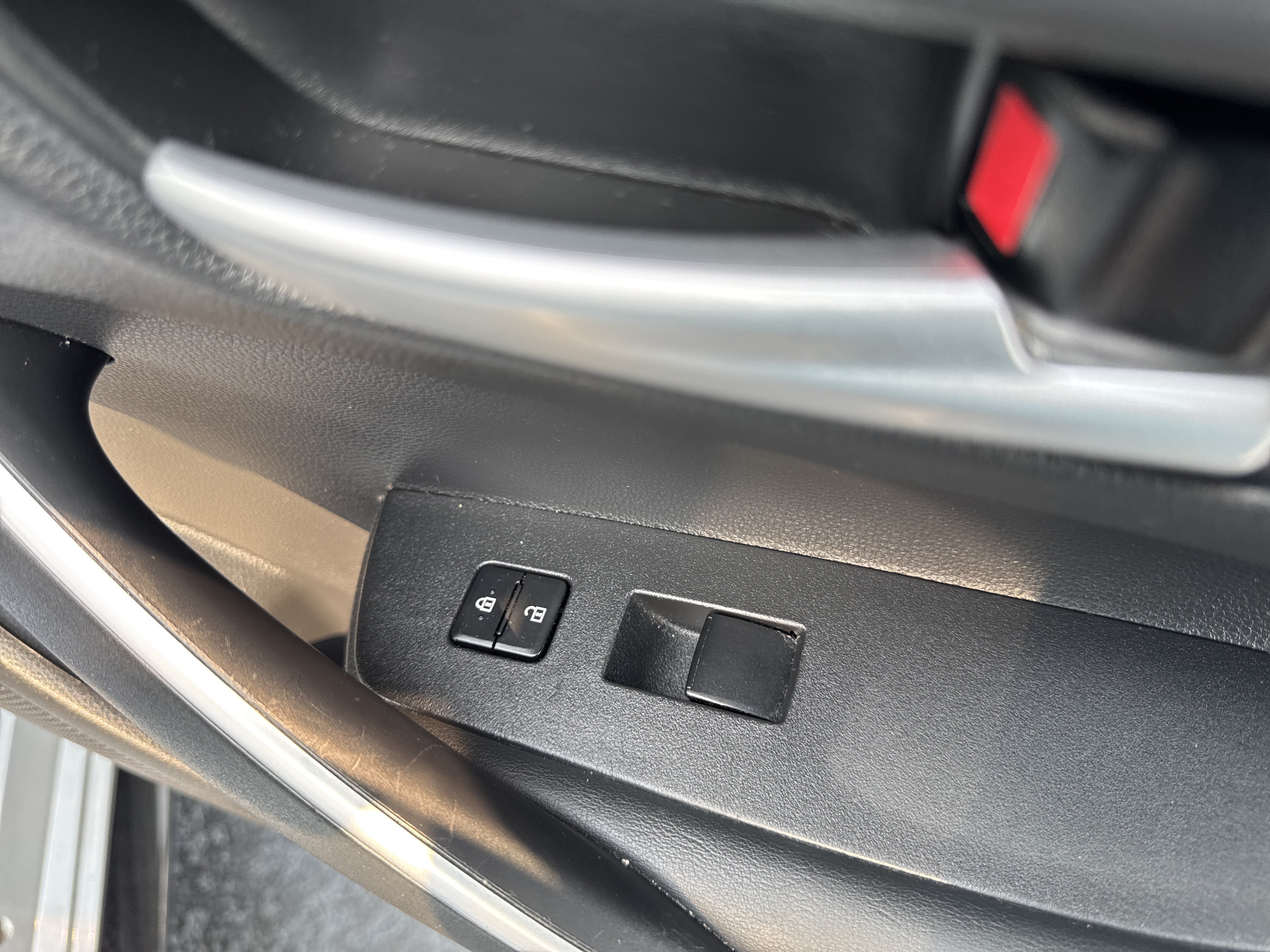 Used 2022 Toyota Corolla SE FWD image 18