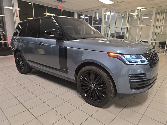 Used 2022 Land Rover Range Rover Westminster Edition image 2