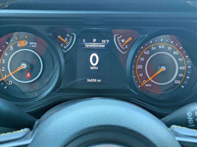 Used 2024 Jeep Wrangler Unlimited Sport AWD/4WD image 11