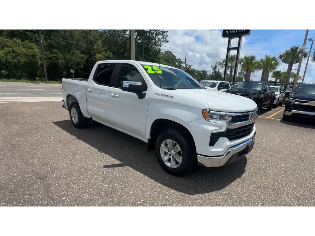 Used 2025 Chevrolet Silverado 1500 LT RWD image 8