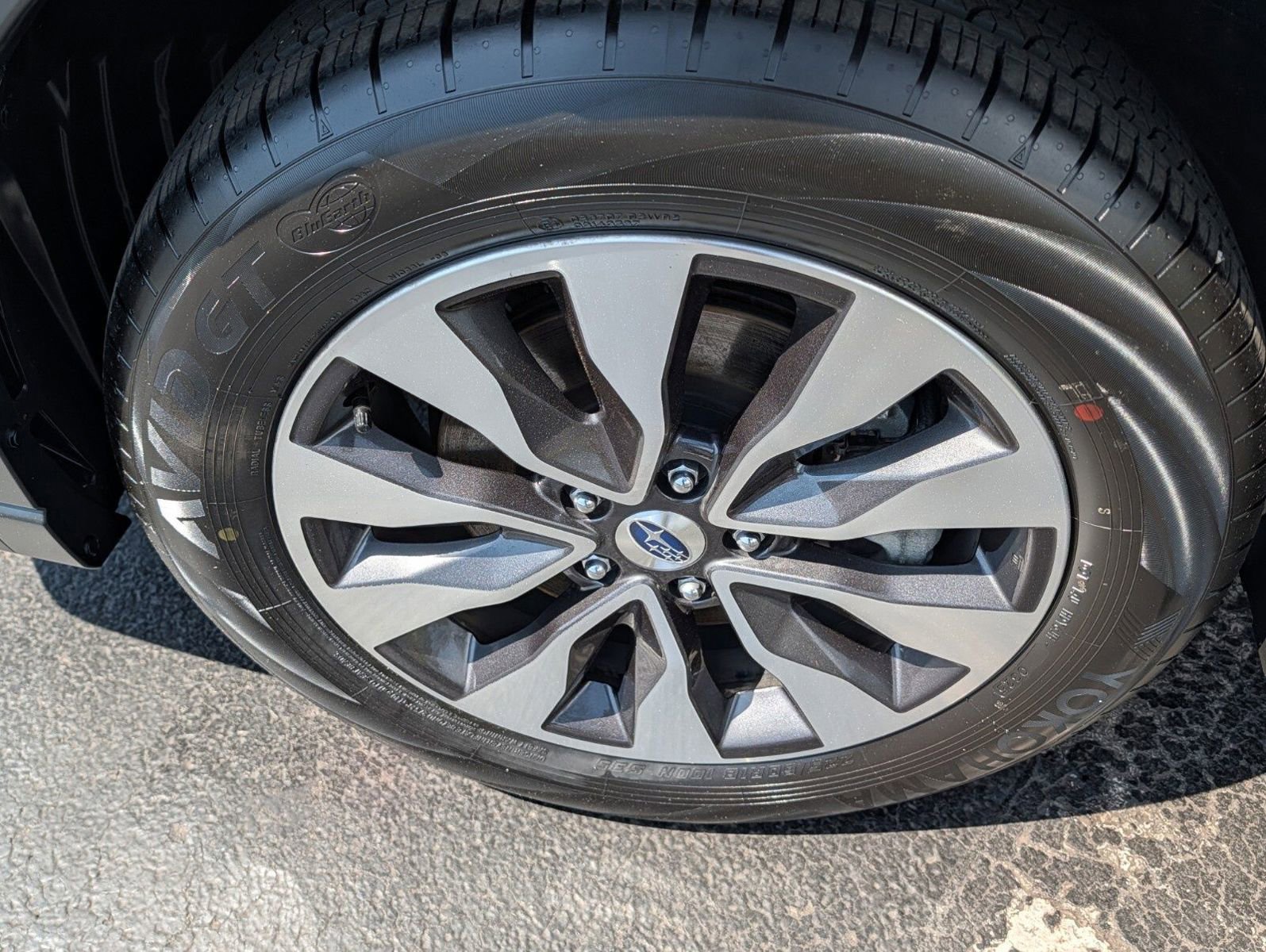Used 2025 Subaru Outback Limited AWD/4WD image 15