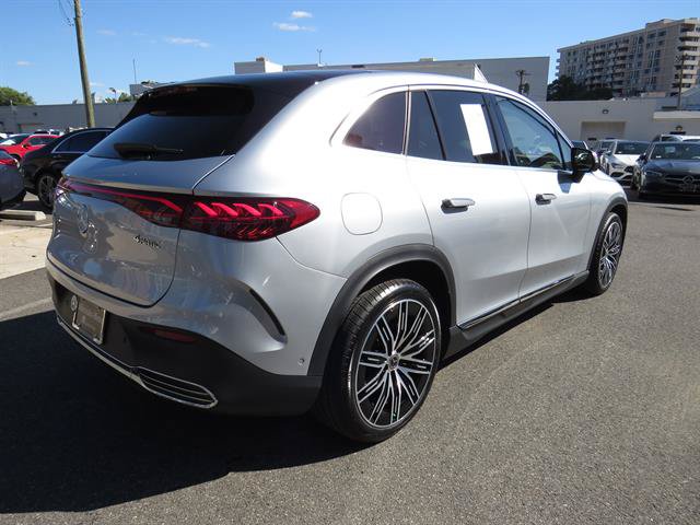 Used 2023 Mercedes-Benz EQE 500 4MATIC SUV image 4