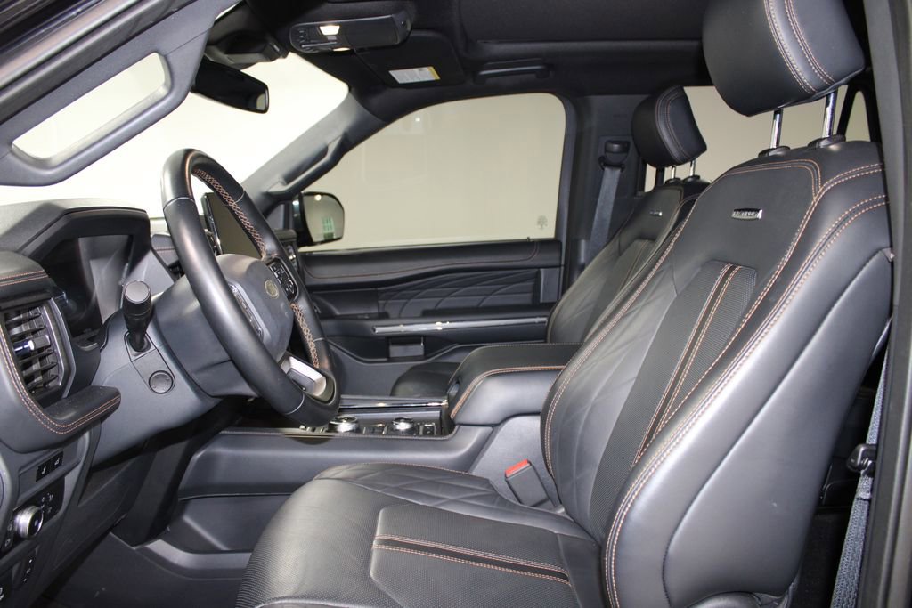Used 2023 Ford Expedition Platinum AWD/4WD image 23