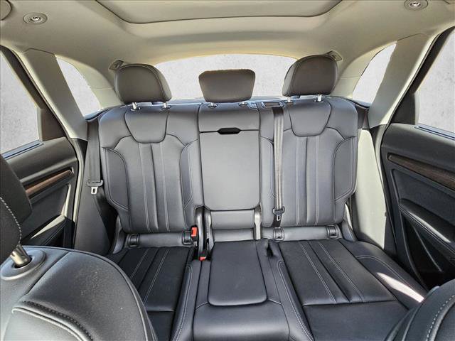 Certified 2024 Audi Q5 e Prestige w/ Prestige Package AWD/4WD image 15