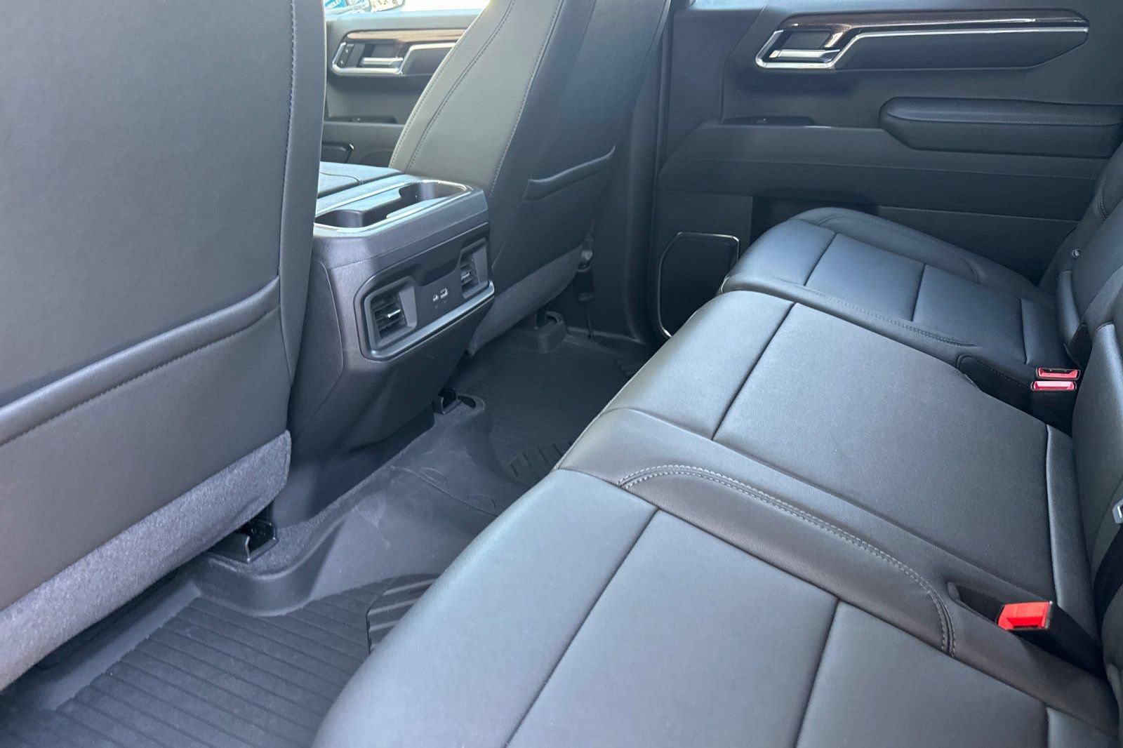 New 2026 Chevrolet Silverado 1500 LT Trail Boss w/ LT Trail Boss Premium Package AWD/4WD image 11