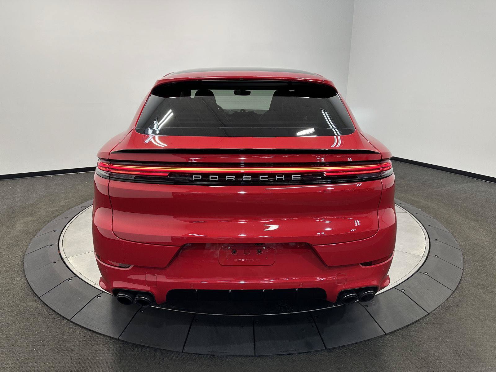 Certified 2026 Porsche Cayenne Coupe AWD/4WD image 6