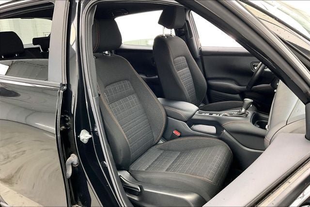 Used 2025 Honda HR-V Sport image 7