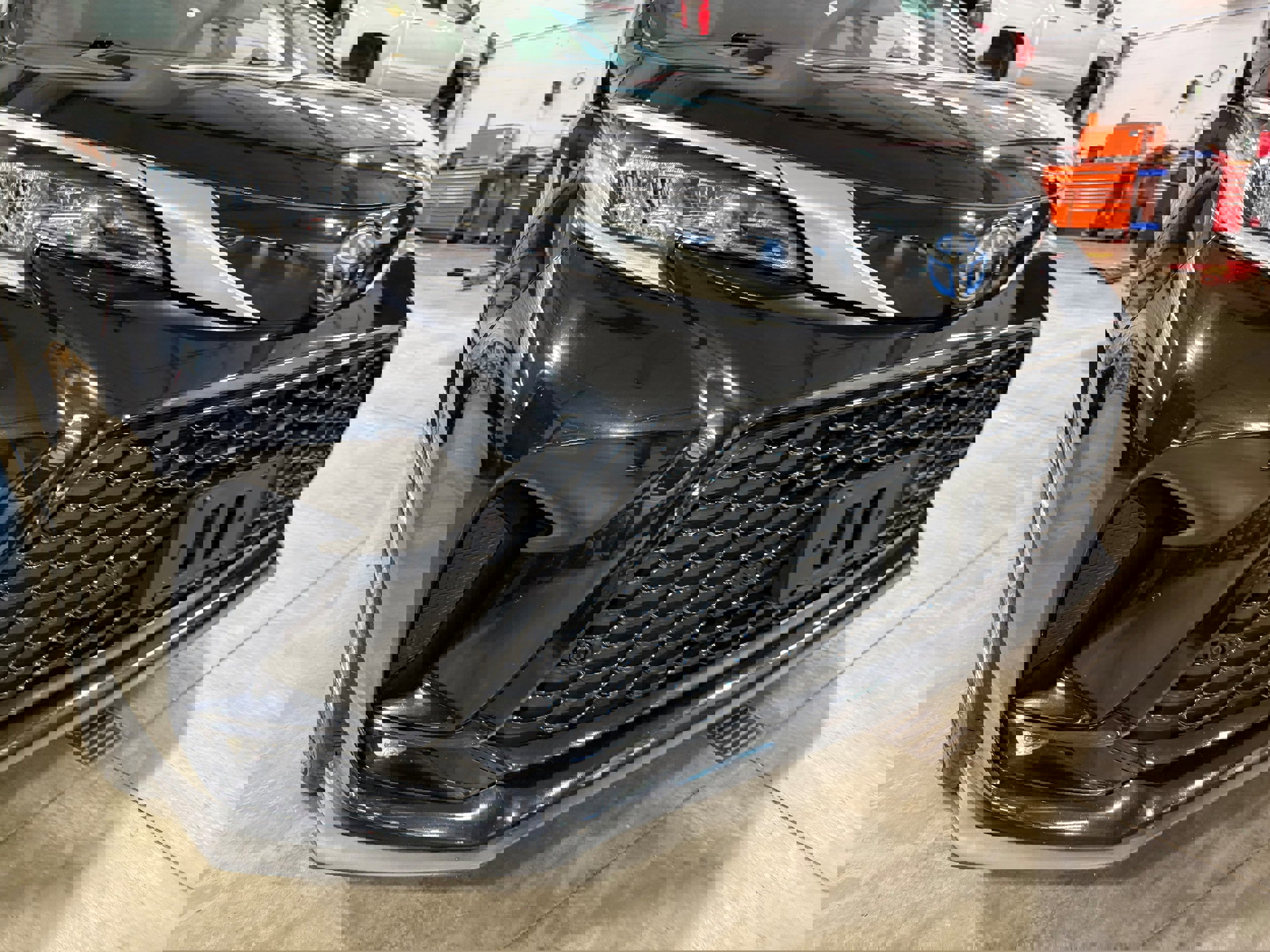 Used 2022 Toyota Sienna XSE w/ XSE Plus Package image 2