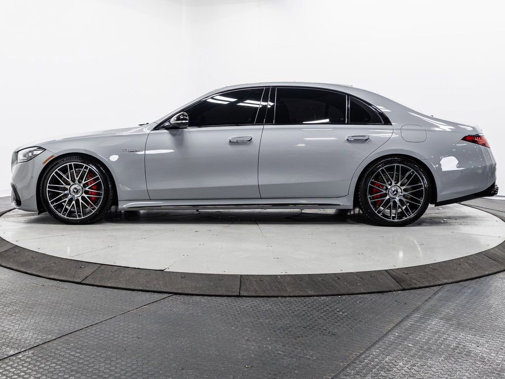 Used 2024 Mercedes-Benz S 63 AMG S w/ Rear Seat Package image 4