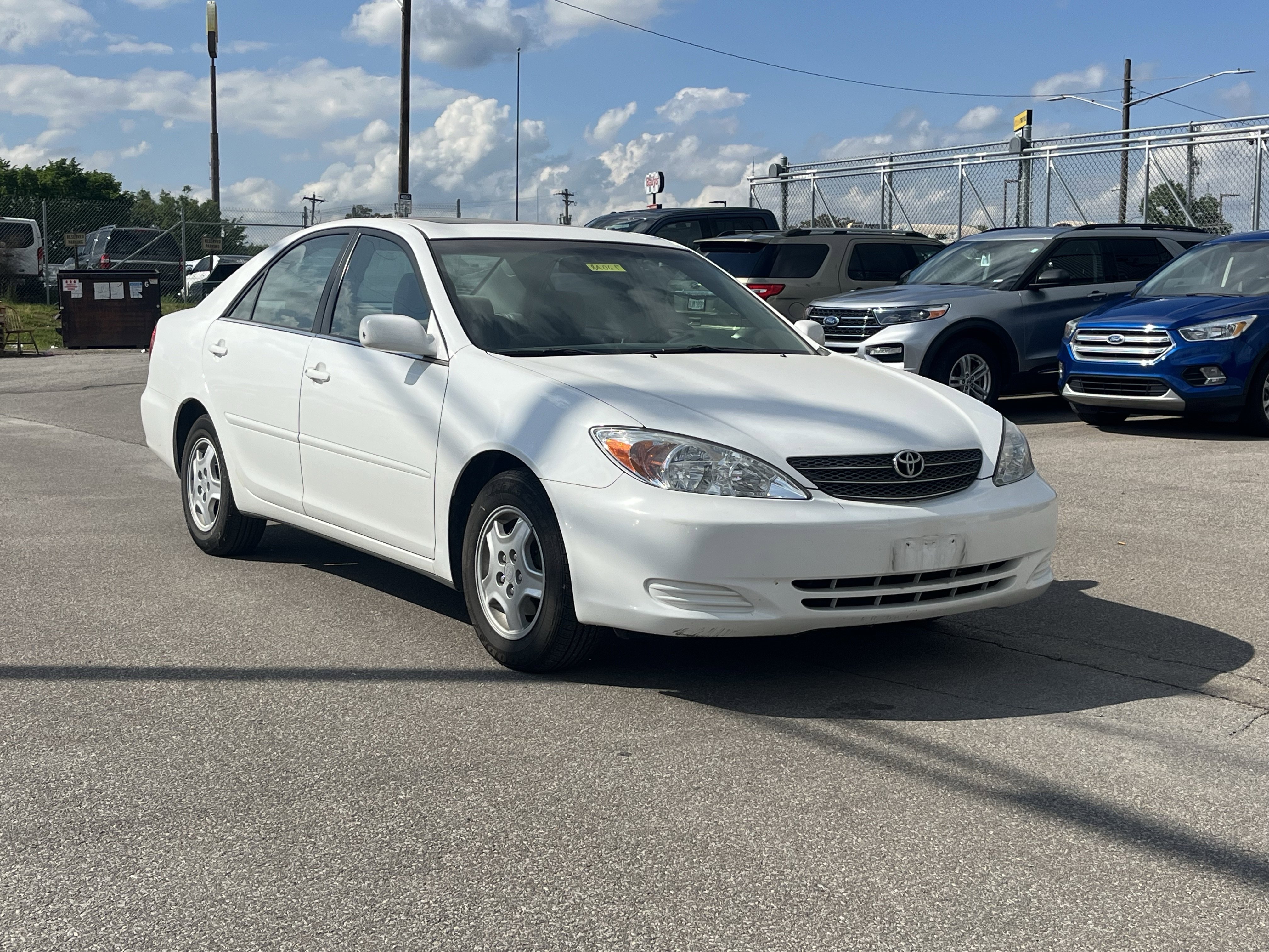 Used 2002 Toyota Camry V6 FWD image 1