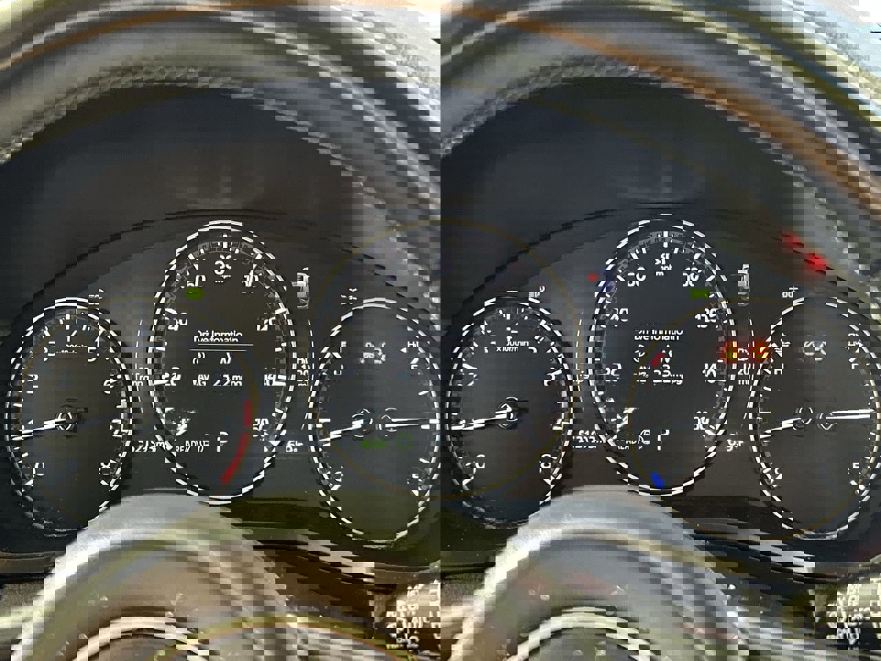 Used 2024 MAZDA CX-90 3.3 Turbo w/ Preferred Plus image 15