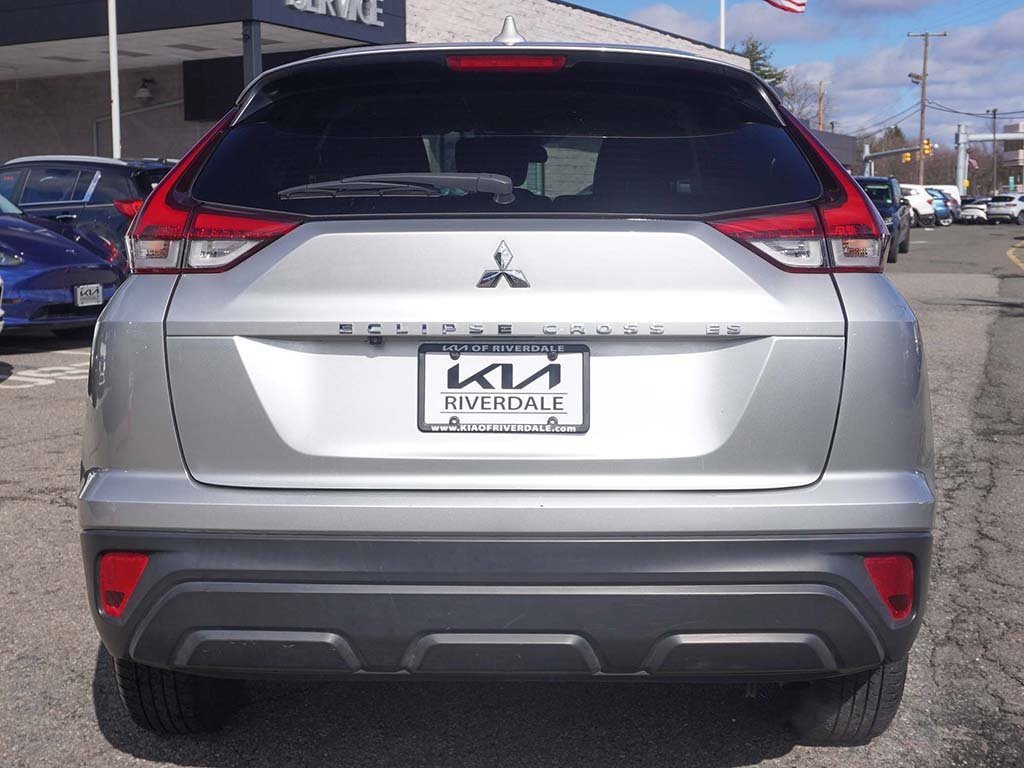 Used 2024 Mitsubishi Eclipse Cross ES image 8