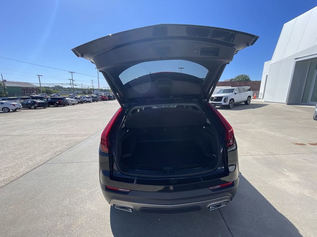 Used 2019 Cadillac XT4 Premium Luxury AWD/4WD image 26