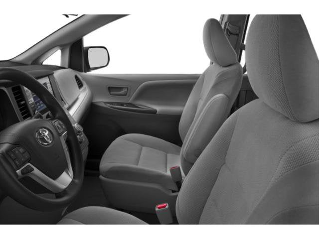 Used 2019 Toyota Sienna XLE w/ XLE Navigation Package AWD/4WD image 12