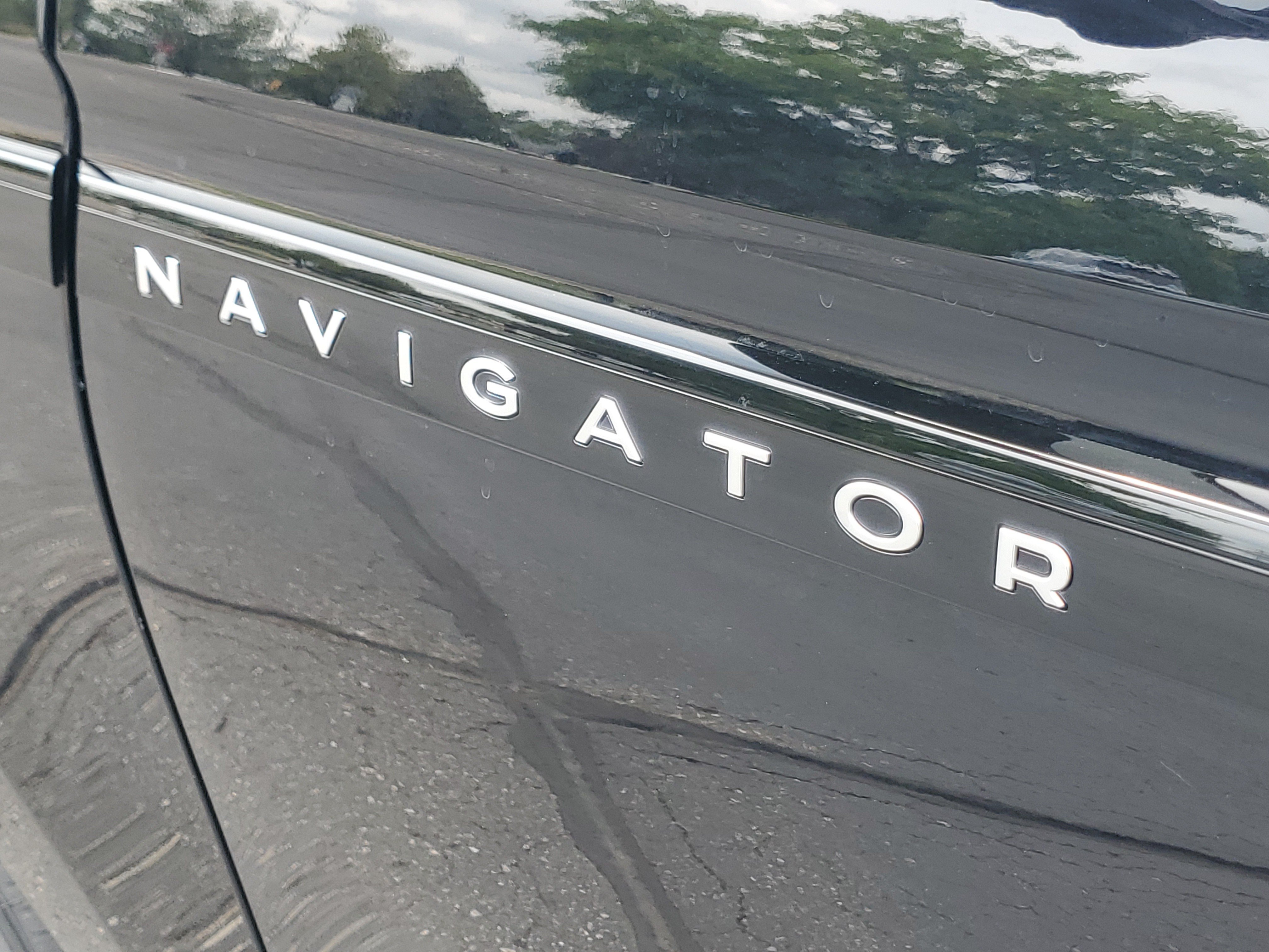 New 2026 Lincoln Navigator L Black Label AWD/4WD image 7